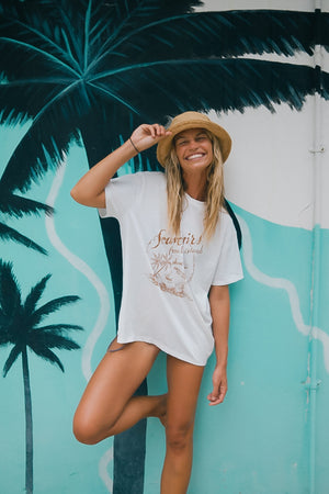 SOUVENIR TEE